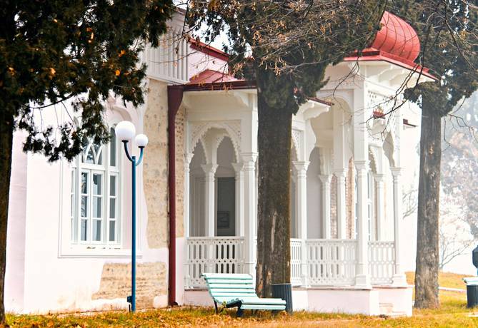 Imagen de los interiores del Hotel Marosheni. Foto 18