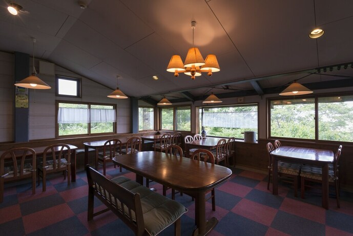 Imagen del bar/restaurante del Hotel Maroudo. Foto 21