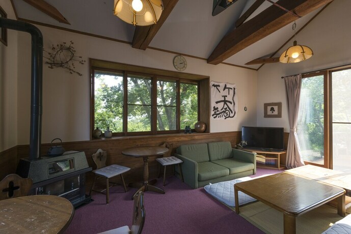 Imagen general del Hotel Maroudo. Foto 10