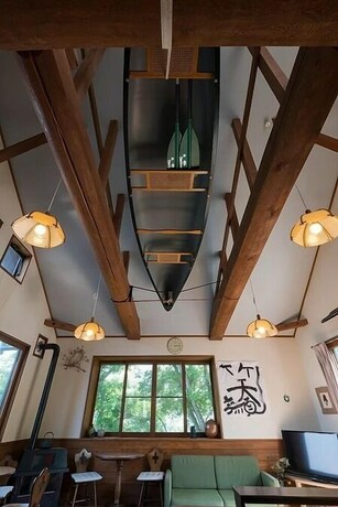 Imagen de los interiores del Hotel Maroudo. Foto 36