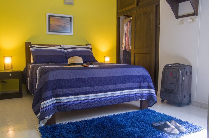 Imagen de la habitación del Hotel Marovi. Foto 4