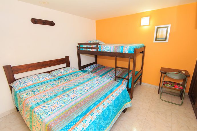 Imagen de la habitación del Hotel Marovi. Foto 15
