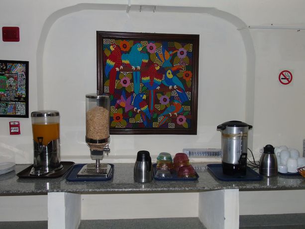 Imagen del bar/restaurante del Hotel Marparaiso. Foto 3