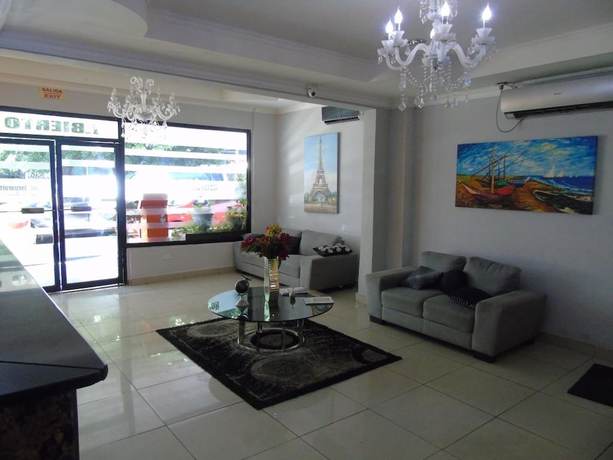 Imagen de los interiores del Hotel Marparaiso. Foto 18