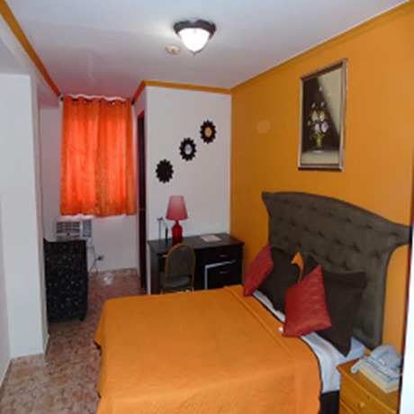 Imagen de la habitación del Hotel Marparaiso. Foto 13
