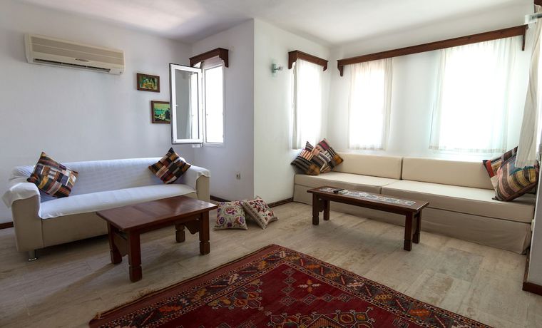 Imagen de la habitación del Hotel Marphe Suite and Villas. Foto 15