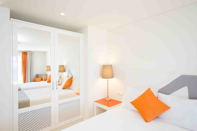 Imagen de la habitación del Hotel Marpunta Resort. Foto 16