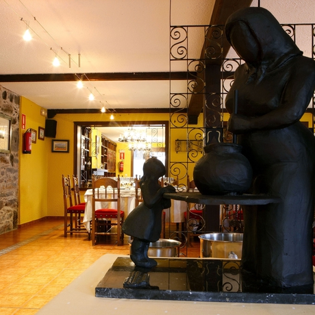 Imagen del bar/restaurante del Hotel Marqués De La Moral. Foto 3