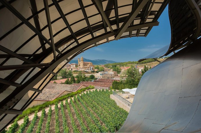 Imagen de la habitación del Hotel Marqués De Riscal, A Luxury Collection , Elciego. Foto 9