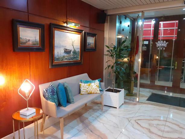 Imagen de los interiores del Hotel Marqu&eacute;s De Santillana. Foto 19