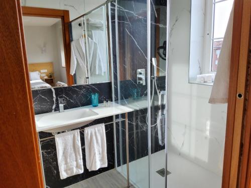 Imagen de la habitación del Hotel Marqués de Aguilar, Aguilar De Campoo. Foto 9