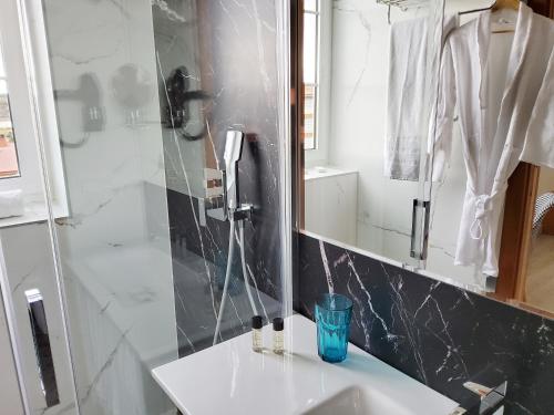 Imagen de la habitación del Hotel Marqués de Aguilar, Aguilar De Campoo. Foto 11