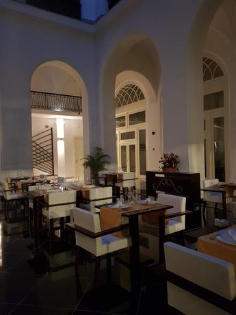 Imagen del bar/restaurante del Hotel Marqués de Cárdenas de Montehermoso. Foto 2