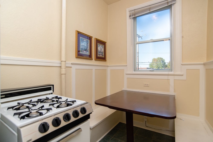 Imagen de la habitación del Hotel Marqueen. Foto 7