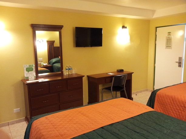 Imagen de la habitación del Hotel Marques De Cima. Foto 5