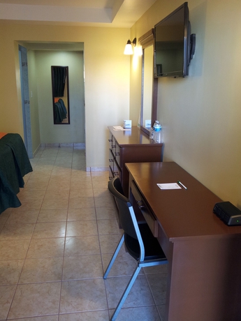 Imagen de la habitación del Hotel Marques De Cima. Foto 6