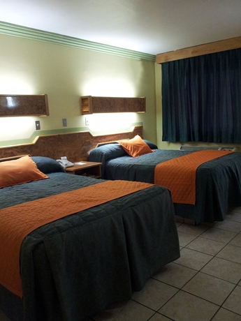 Imagen de la habitación del Hotel Marques De Cima. Foto 14