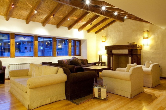 Imagen de los interiores del Hotel Marques De Tojo. Foto 17