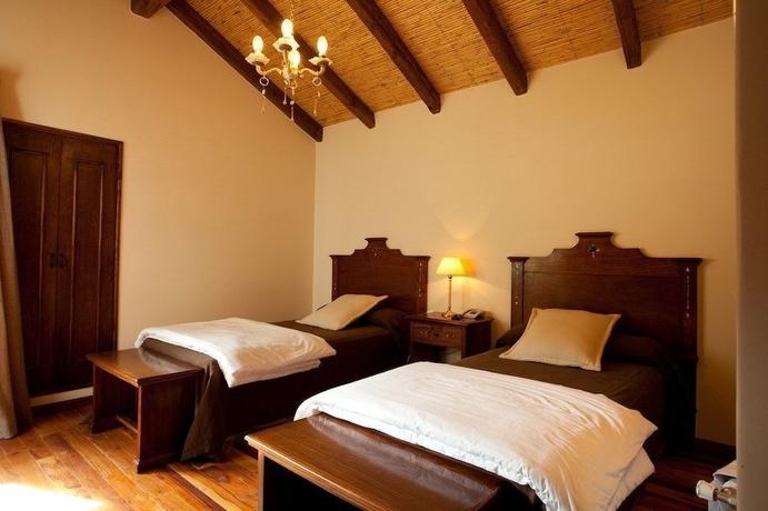 Imagen de la habitación del Hotel Marques De Tojo. Foto 12