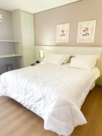 Imagen de la habitación del Hotel Marques. Foto 29