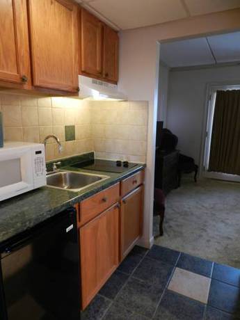 Imagen de la habitación del Hotel Marquis De Lafayette. Foto 7