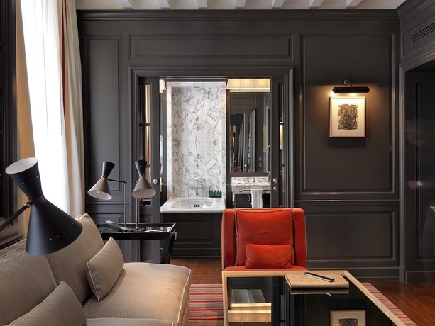 Imagen de la habitación del Hotel Marquis Faubourg Saint-Honore Relais & Châteaux. Foto 3