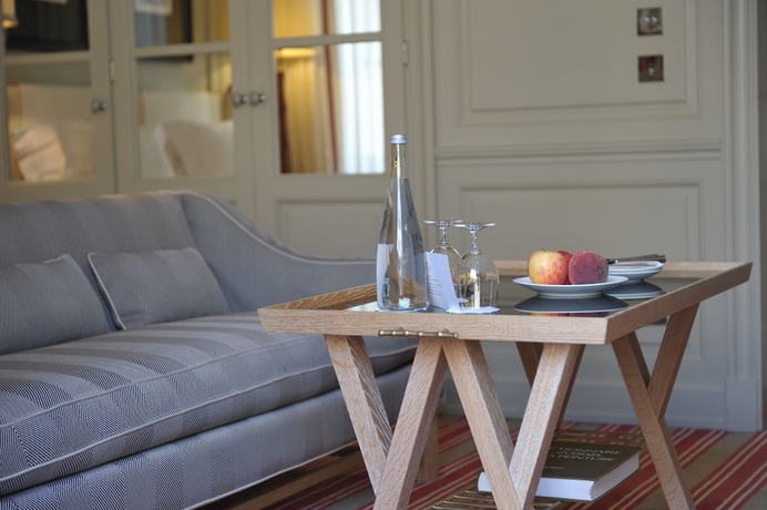 Imagen de la habitación del Hotel Marquis Faubourg Saint-Honore Relais & Châteaux. Foto 17