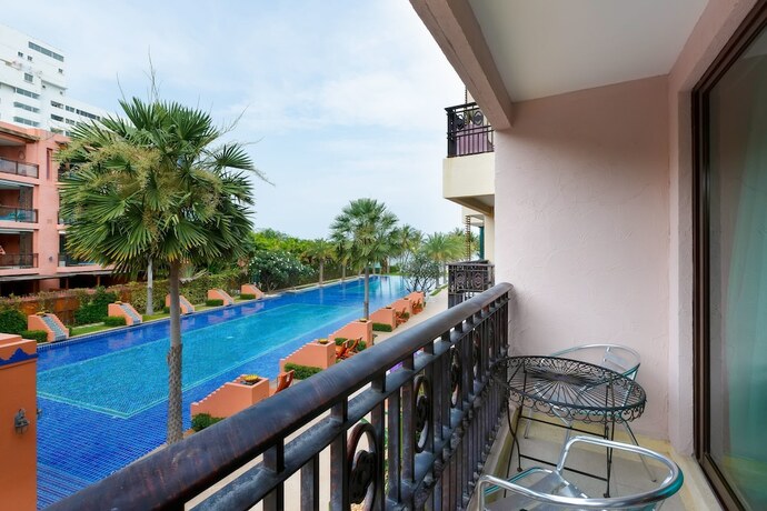 Imagen general del Hotel Marrakesh Beachfront Condominium. Foto 5