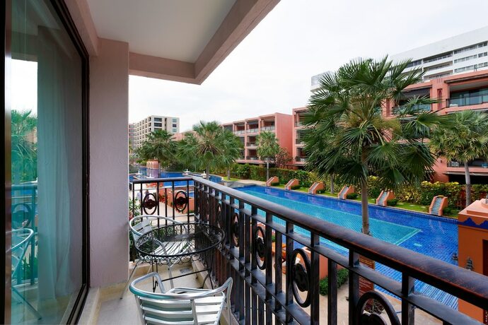 Imagen general del Hotel Marrakesh Beachfront Condominium. Foto 9