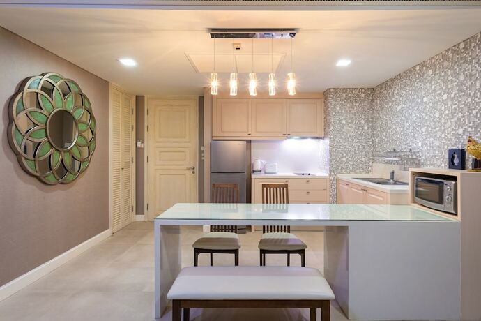 Imagen general del Hotel Marrakesh Beachfront Condominium. Foto 10