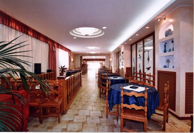 Imagen del bar/restaurante del Hotel Marrani. Foto 1