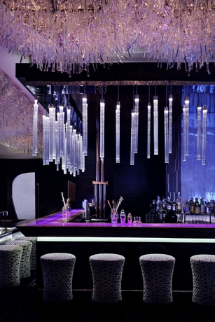Imagen del bar/restaurante del Hotel Marriott Al Jaddaf, Dubai. Foto 1
