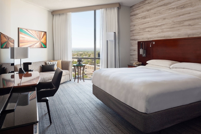 Imagen de la habitación del Hotel Marriott Albuquerque. Foto 3