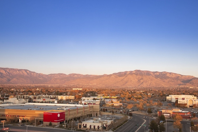 Imagen de la habitación del Hotel Marriott Albuquerque. Foto 4