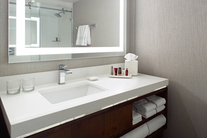 Imagen de la habitación del Hotel Marriott At The University Of Dayton. Foto 9