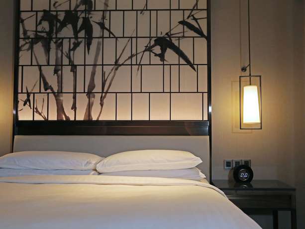 Imagen de la habitación del Hotel Marriott Beijing Hotel Changping. Foto 20