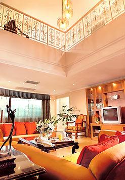 Imagen de la habitación del Hotel Marriott Beijing West. Foto 5