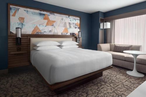 Imagen de la habitación del Hotel Marriott Boston Quincy. Foto 16