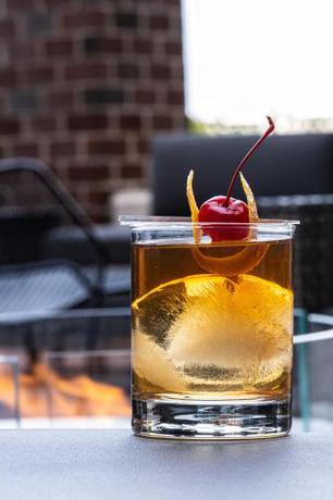 Imagen general del Hotel Marriott Boston Quincy. Foto 6