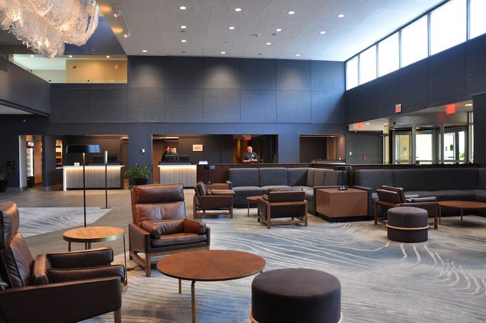 Imagen de los interiores del Hotel Marriott Chicago Schaumburg. Foto 13