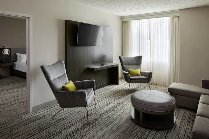 Imagen de la habitación del Hotel Marriott Cincinnati Airport. Foto 6