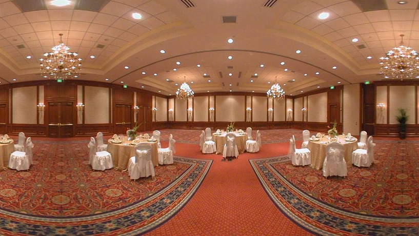 Imagen de los interiores del Hotel Marriott City Center. Foto 8