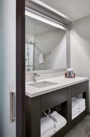 Imagen de la habitación del Hotel Marriott Columbus Northwest. Foto 9