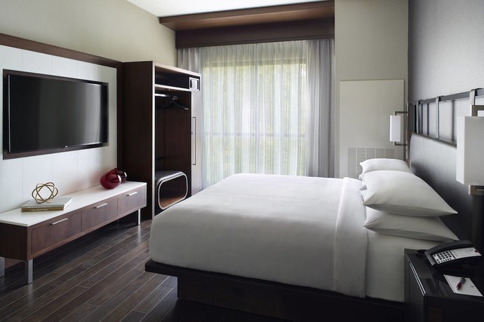 Imagen de la habitación del Hotel Marriott Columbus OSU. Foto 6