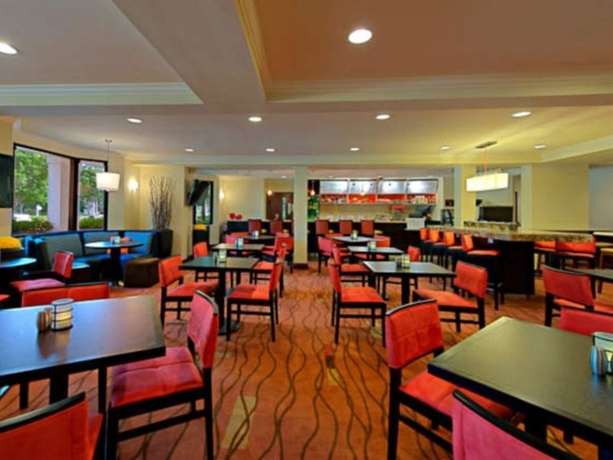 Imagen general del Hotel Marriott Courtyard Naples. Foto 6