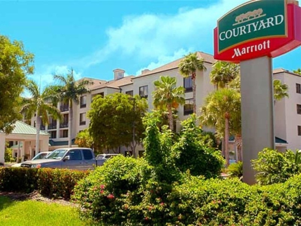 Imagen general del Hotel Marriott Courtyard Naples. Foto 8