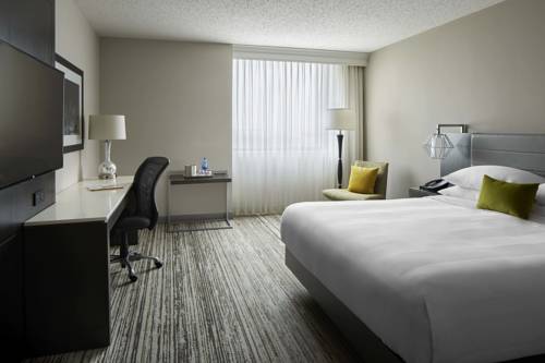 Imagen de la habitación del Hotel Marriott Dfw Airport South. Foto 3