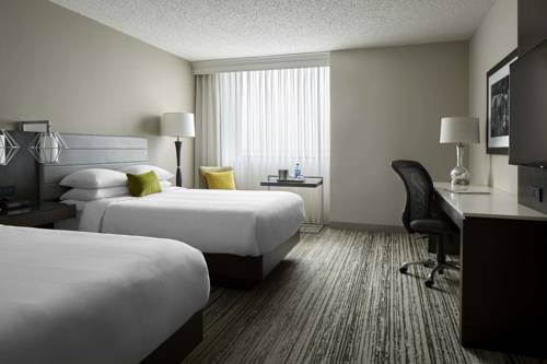 Imagen de la habitación del Hotel Marriott Dfw Airport South. Foto 4