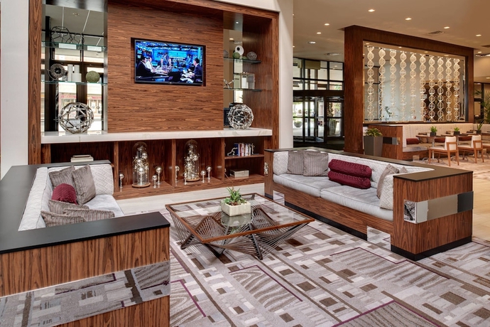 Imagen de los interiores del Hotel Marriott East Lansing at University Place. Foto 16