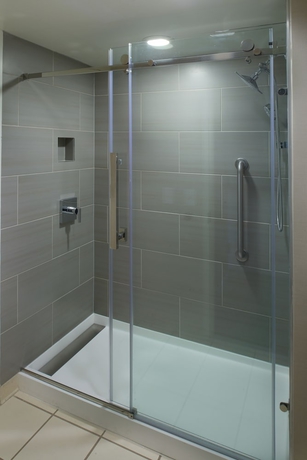 Imagen de la habitación del Hotel Marriott East Lansing at University Place. Foto 15